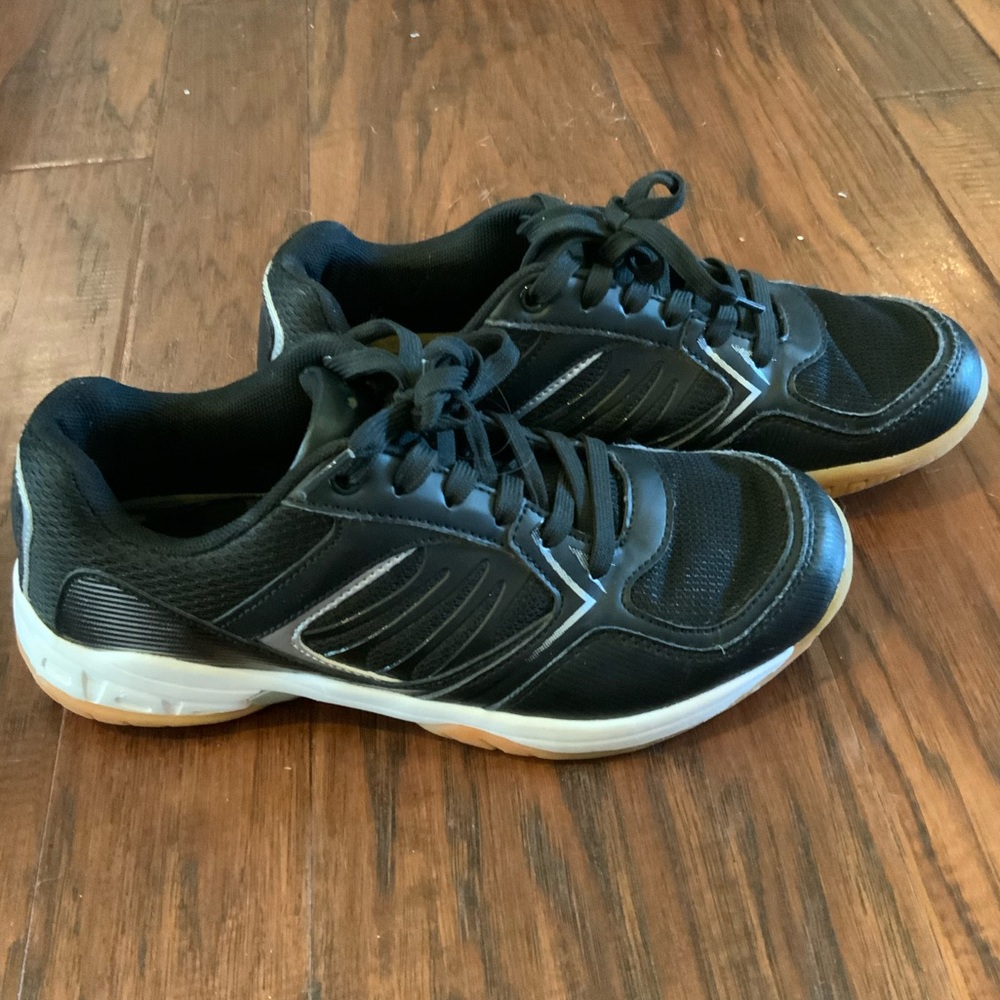 BCG black volleyball shoes
